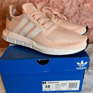 NIB Adidas Swift Run Sneakers - Blush Pink - Size 10